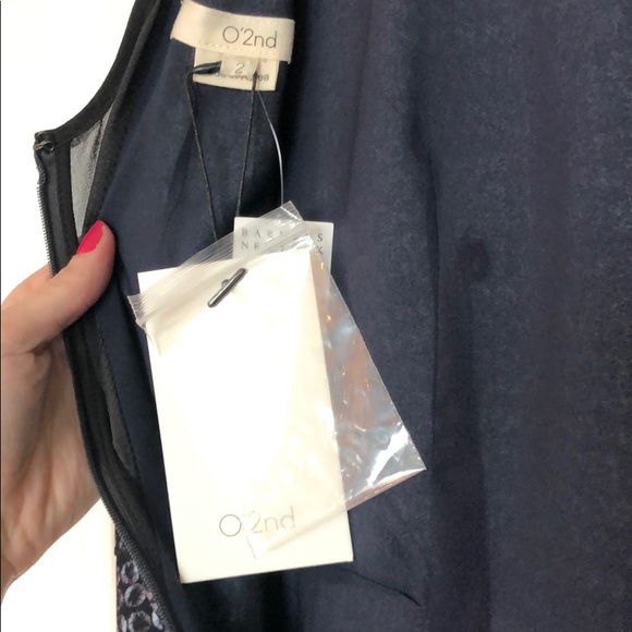 O’2nd dress - Picture 7 of 8